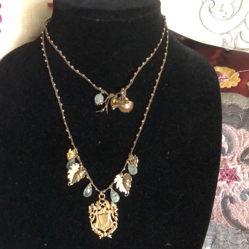 Love Heals long crest necklace